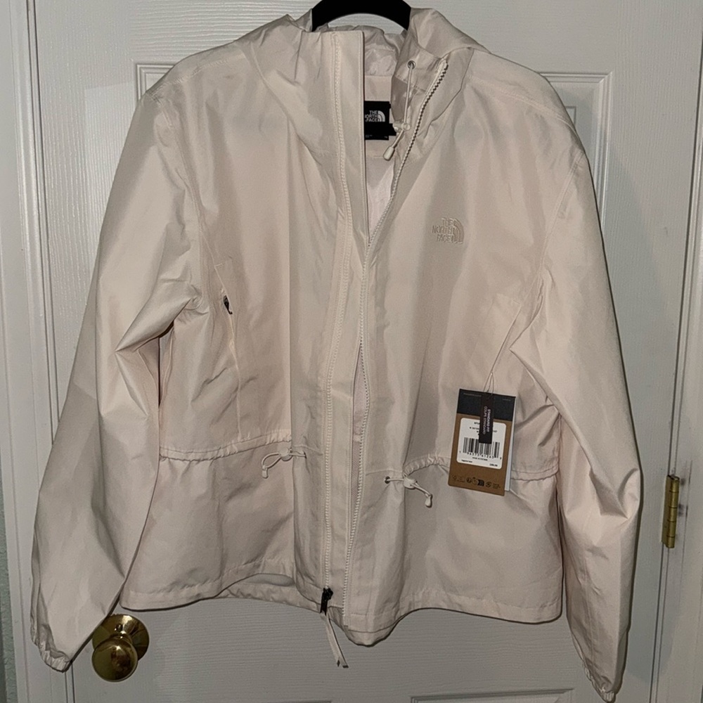 The North Face | Women’s Daybreak Rain Jacket in White Dune Size XL NWT